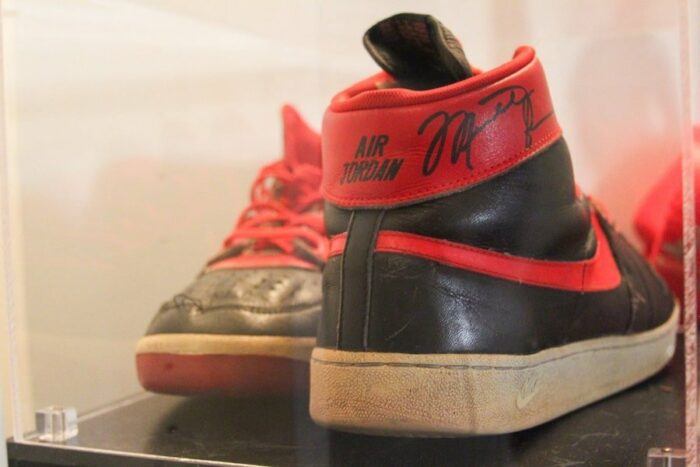 MJ Air Ship Banned PE3